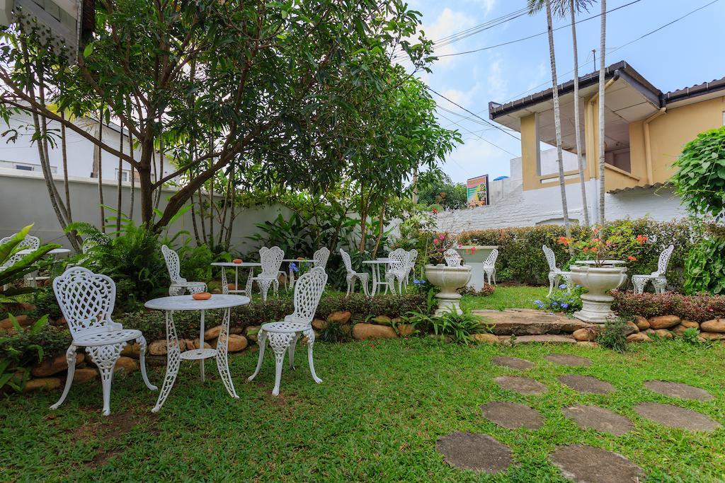 Villa Blanco Dehiwala-Mount Lavinia Екстериор снимка
