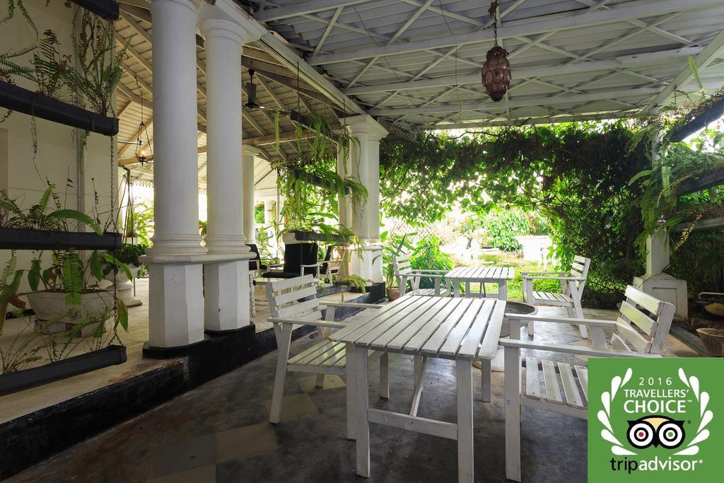 Villa Blanco Dehiwala-Mount Lavinia Екстериор снимка