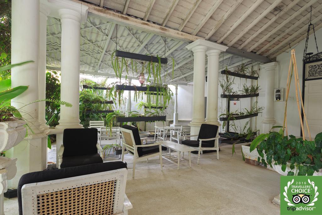 Villa Blanco Dehiwala-Mount Lavinia Екстериор снимка