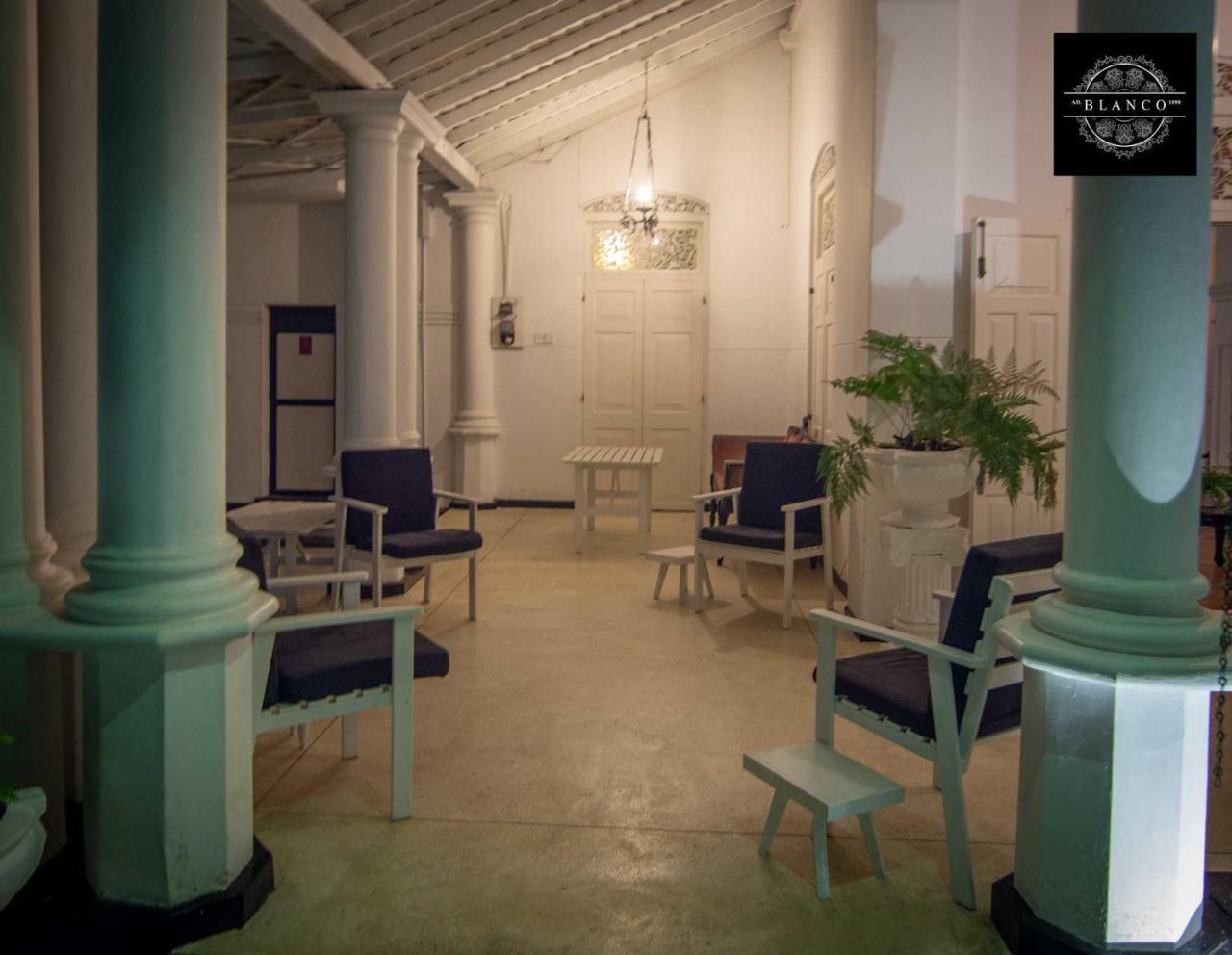Villa Blanco Dehiwala-Mount Lavinia Екстериор снимка