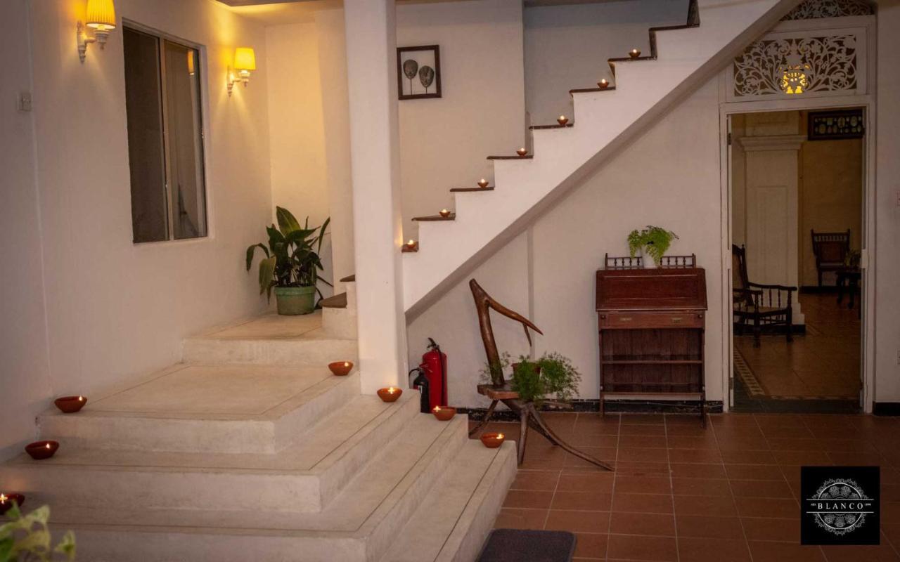 Villa Blanco Dehiwala-Mount Lavinia Екстериор снимка